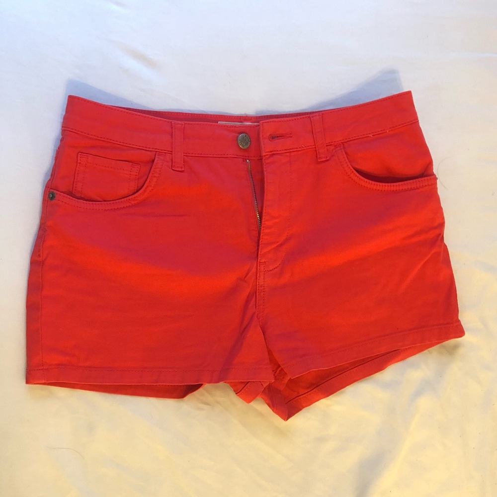 Mudo Red Jean Shorts